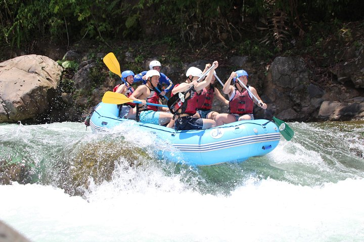 Arenal Rafting Class III &amp; IV 